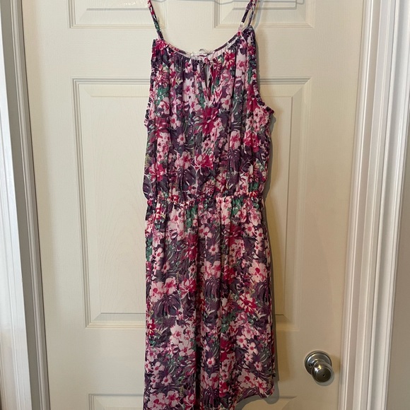 Double Zero brand high low (on the side) summer dress with adjustable straps - Picture 2 of 6